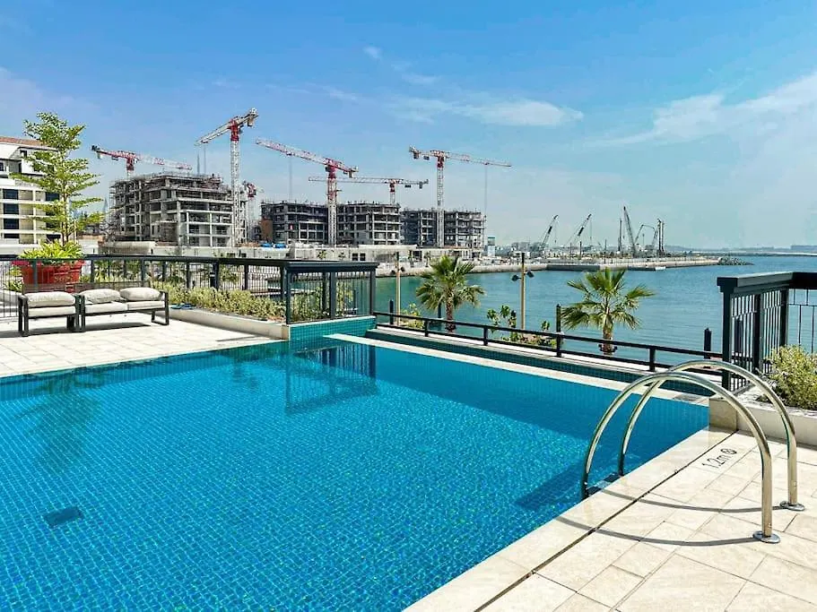 Apartment Higuests - Beachfront Living Stunning 4 Bedroom With Maid'S Room Dubai United Arab Emirates